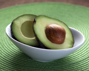 Beneficiile consumului de avocado