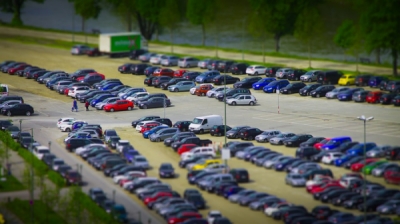 Comisia solicită României să își alinieze legislația în domeniul asigurărilor auto la normele UE