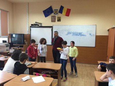 A.N.P.C.P.P.S. Romania –  InfoCons se implica in activitatile desfasurate in cadrul Programului „Scoala Altfel” - Scoala cu clasele I-VIII nr. 45 “Titu Maiorescu “ din Bucuresti